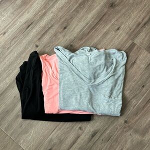 Short sleeve maternity blouse